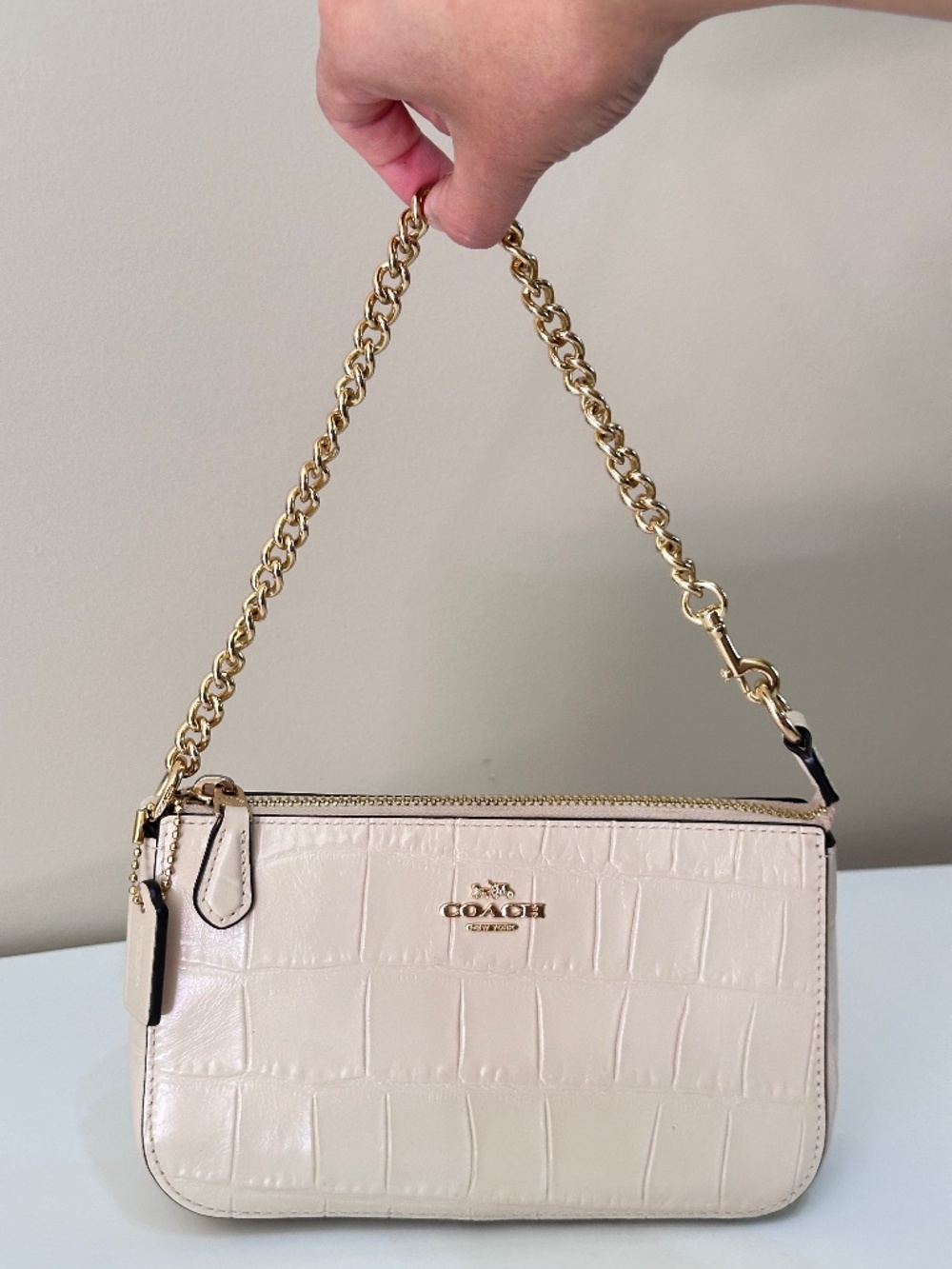 Coach Nolita 19 Crocodile-embossed Leather Convertible Purse Beige Ivory Leather